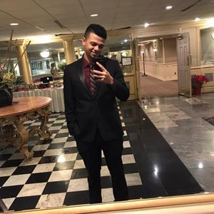 Meet your Posher, Ahmed